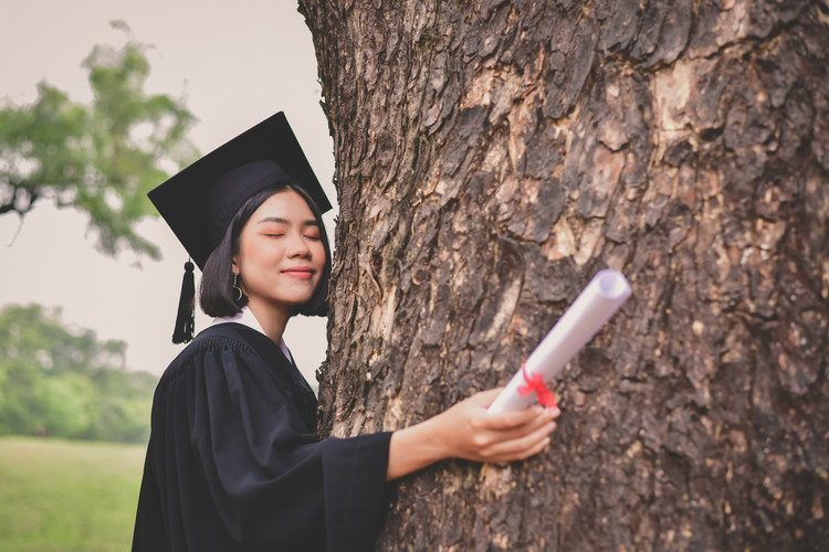 四川有服装设计的学校有哪些(四川最好的服装设计学校)