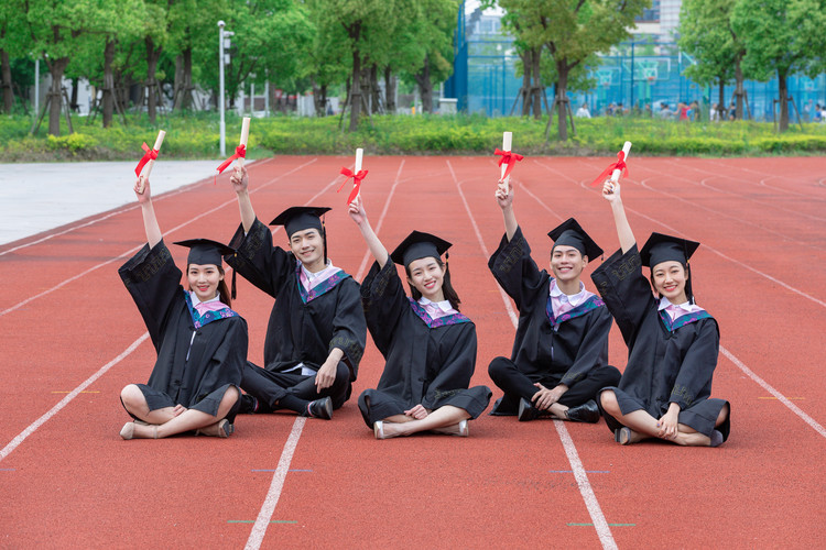 2024年成都体院附属弘博中专学费_成都体院附属体育运动学校