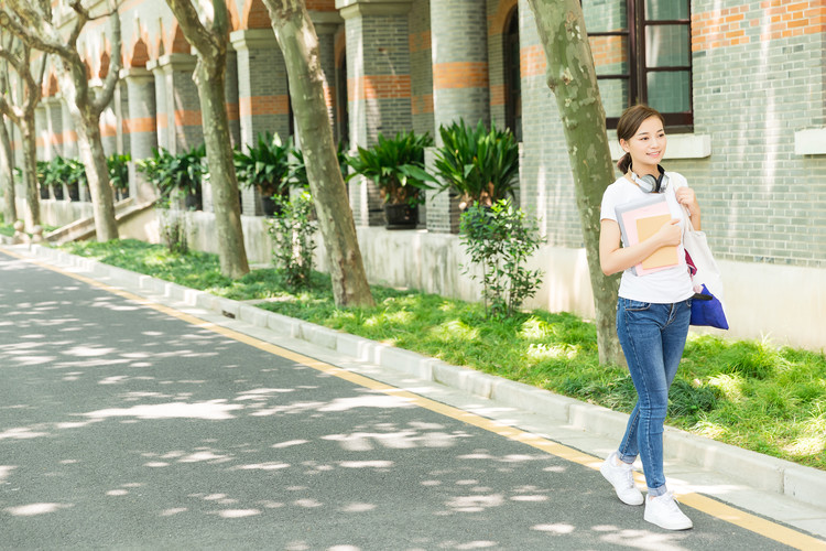 博爱县孝敬镇界沟中学住宿条件怎么样