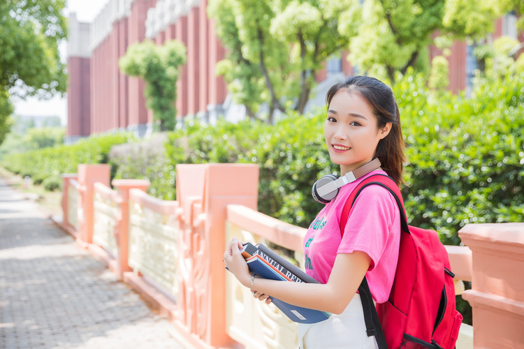 成都中专药用化学基础_药用化学基础(一)答案