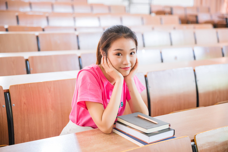 当兵学什么专业最吃香_部队紧缺十大专业