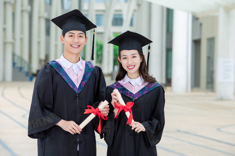 江阴市要塞中学宿舍好不好，江阴要塞中学怎么样