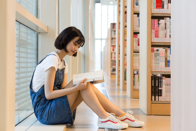 河头中学有多少学生在校，河头中学有多少学生在上网课