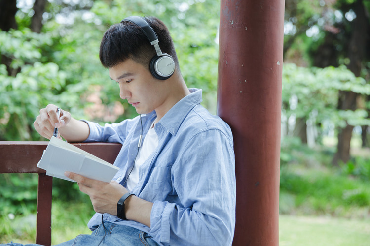 南充市阆中职业学校_阆中市中等职业学校